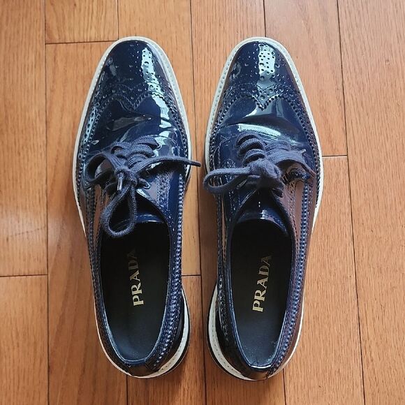 Prada Dark Blue Patent Leather Lace-Ups - Women's Size 38.5 EU / 8.5 US - Picture 1 of 6